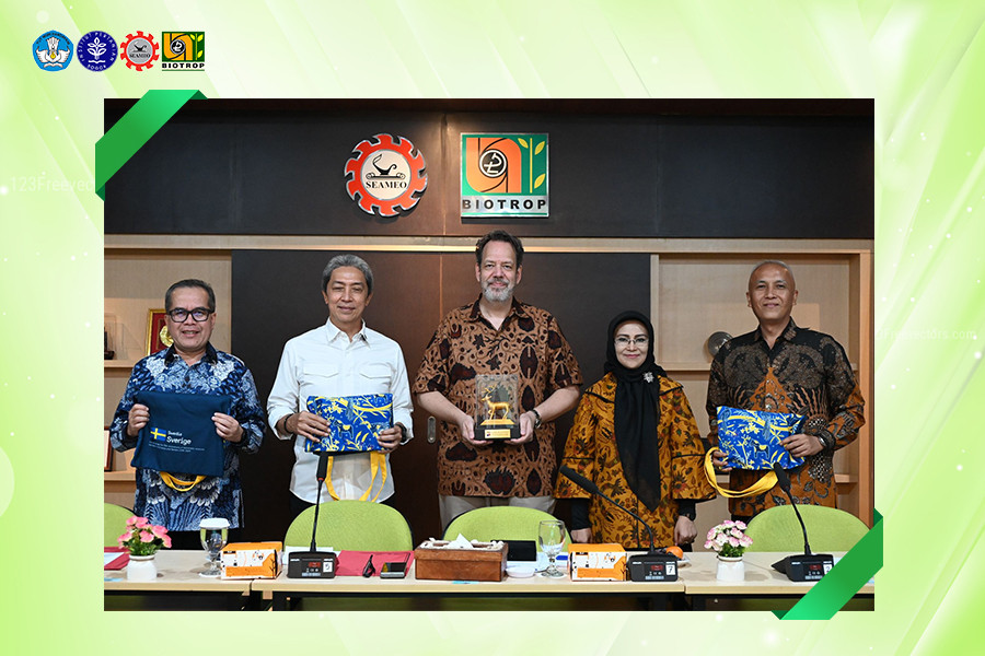 SEAMEO BIOTROP Strengthen International Collaboration Through Swedish Ambassador’s Visit.